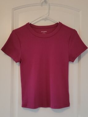 Old Navy Short Sleeve Crewneck Top - Magenta Size M